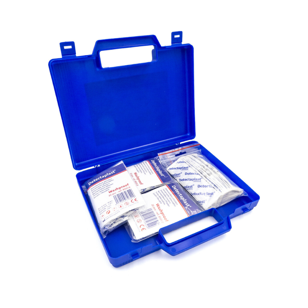 Binnenkant van pleisterkit met waterbestendige pleisters, ideaal voor HACCP omgevingen