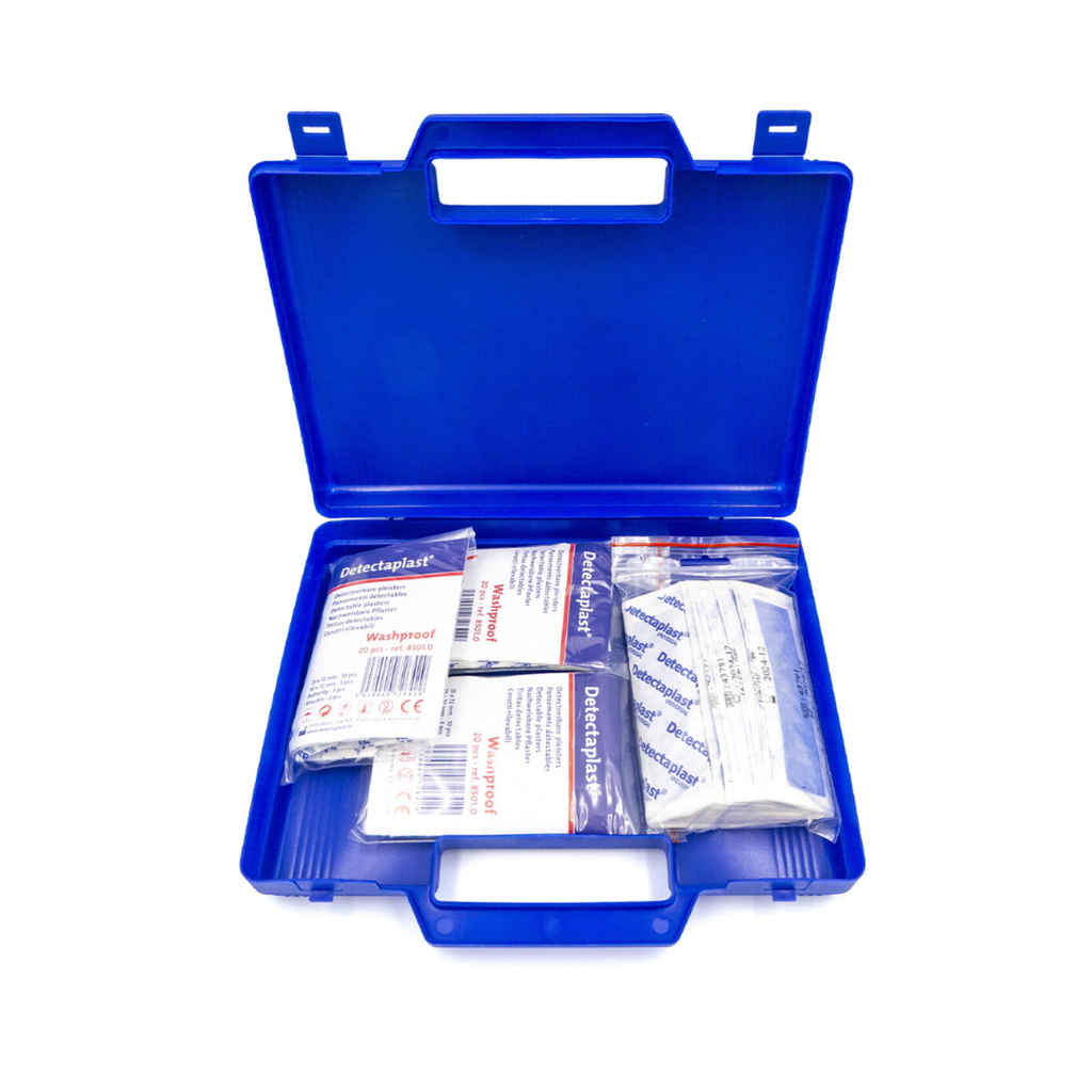 Binnenkant van pleisterkit met waterbestendige pleisters, ideaal voor HACCP omgevingen