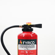 Poederbrandblusser 6kg ABC met intern patroon en BENOR gekeurd close-up brandblusserkop
